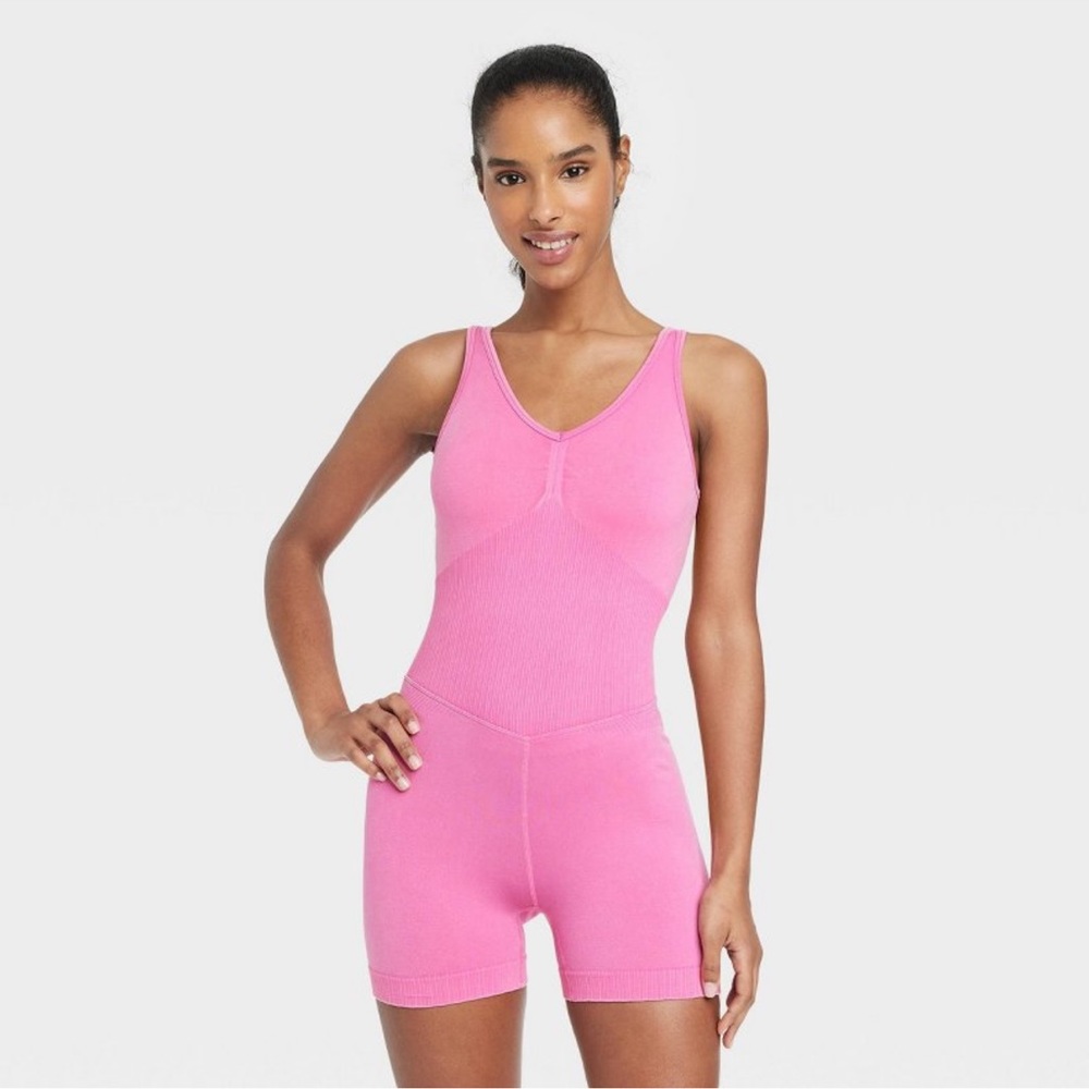 Joylab joy lab Seamless Short Bodysuit 
Berry Pink XL TikTok viral